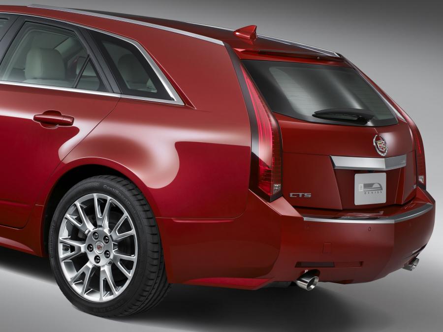  Cadillac CTS Sport Wagon 2008 года  (фото 63 из 68)
